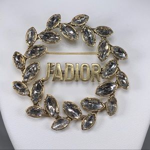 Dior brooch